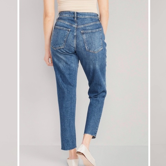 NWT Old Navy Curvy High Waisted OG Straight Leg Ripped Jeans - Picture 4 of 9